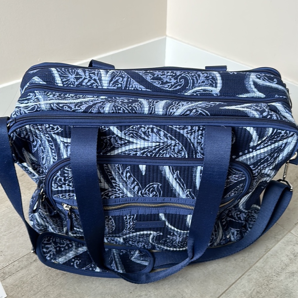 Vera Bradley Weekender Travel Bag - Picture 4 of 7